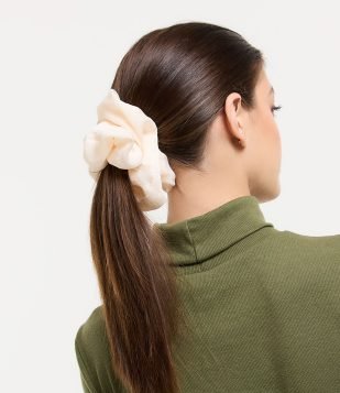 Maxi Scrunchie Acetinado Bege