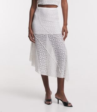 Saia Midi em Laise com Textura Rendada e Barra Assimétrica Branco