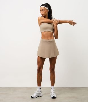 Short Saia Esportivo com Bolso Funcional Marrom