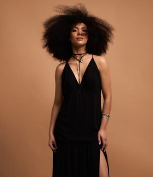 Vestido Longo em Chiffon com Alcinhas Finas Preto