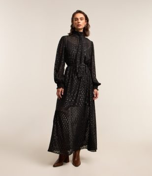 Vestido Longo em Chiffon com Punho de Lastex e Laço nas Costas Preto