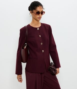 Blazer Alfaiatado com Abotoamento Frontal e Bolsos Vermelho