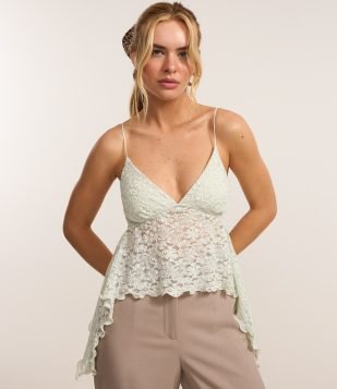 Blusa em Renda com Alça Fina Azul