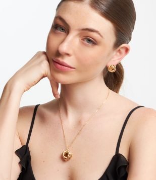 Conjunto Colar e Brinco em Metal com Pingentes de Nó Dourado