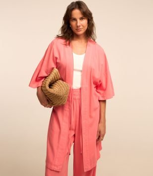 Kimono Longo em Sarja com Manga Ampla e Amarração Rosa
