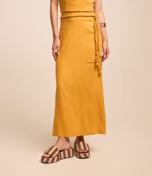 Saia New Midi em Linho com Fendas e Cinto Corda Amarelo Mostarda