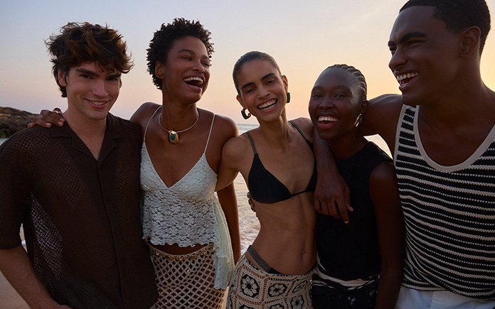 Alto verão da Renner é o puro suco do Brasil