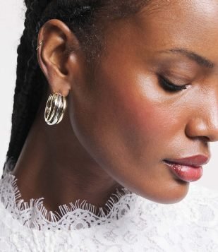 Brinco Argola em Metal com Formato Diferenciado Dourado/Prata