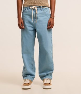 Calça Baggy Relaxed em Jeans com Cadarço na Cintura Azul