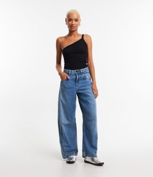 Calça Barrel em Jeans com Bolsos e Recortes Azul