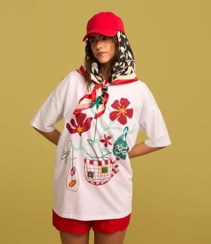 Camiseta Alongada em Algodão com Estampa Flower Shop Branco