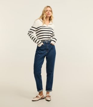 Calça Mom em Jeans com Cintura Alta e Costura Aparente Azul