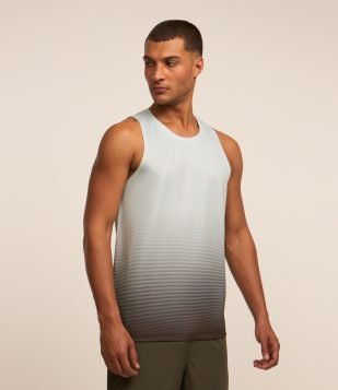 Regata Esportiva em Degrade com Tecnologia Dry Verde