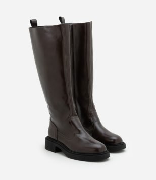 Bota em PU com Cano Alto e Largo Marrom