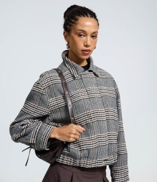 Casaco Xadrez com Gola e Barra Ajustada Cinza