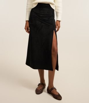 Saia New Midi em Suede Transpassada e com Fenda Preto