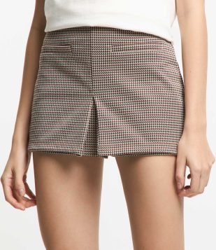 Short Saia Jacquard com Fenda e Bolso Embutidos Bege