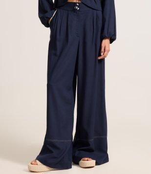 Calça Pantalona em Viscose e Linho com Barra Larga Azul Marinho
