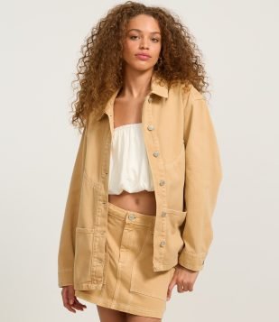 Camisa Overshirt em Sarja com Algodão Agroecológico e Pespontos Contrastantes Bege