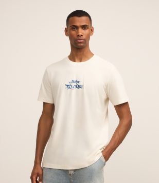 Camiseta Comfort em Algodão com Estampa do Stitch Bege