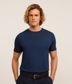 Camiseta Regular Performance com Gola Redonda Azul