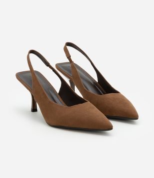 Sapato Scarpin Slingback com Bico Fino Marrom