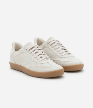 Tênis Chuteira com Textura e Acabamento Desfiado Off White