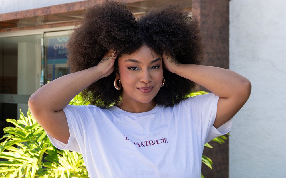 joicy-eleiny-capa-interno