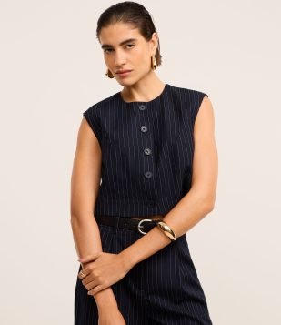 Blusa Alfaiatada com Botões e Listras Riscas de Giz Metalizadas Azul Escuro