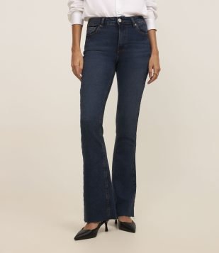 Calça Bootcut Jeans com Elastano e Bolso Relógio Azul
