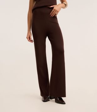 Calça Reta em Tricô com Cós Elástico Marrom