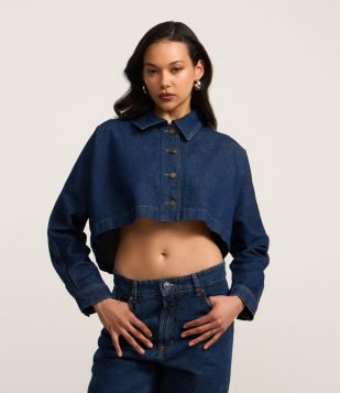 Camisa Cropped em Jeans com Botões Frontais Azul