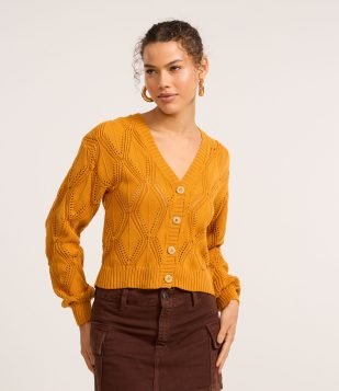 Casaco Curto em Tricô com Ponto Diferenciado Amarelo