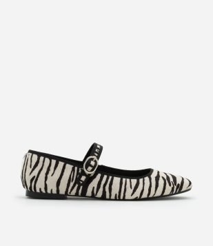 Sapatilha de Couro com Estampa de Zebra Texturizada Preto-Branco