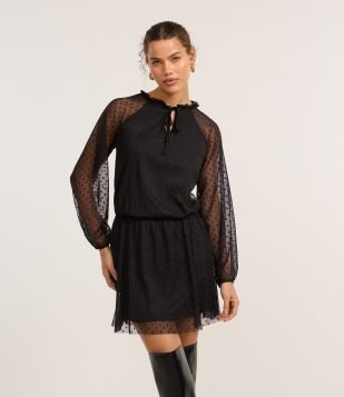 Vestido Curto em Tule em Poá com Sobreposição Preto