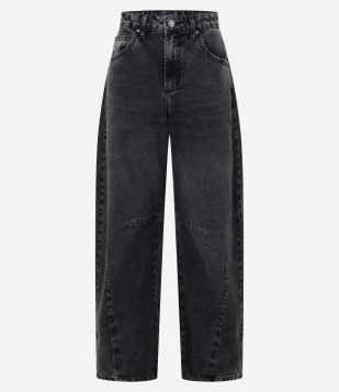 Calça Barrel em Jeans com Recortes na Barra Preto