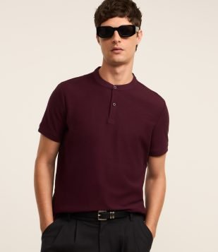 Camisa Polo Slim em Piquet Texturizado Roxo Escuro