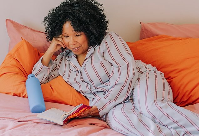 Conforto em todo lugar: Claudia Lima escolhe suas peças de aconchego para o frio