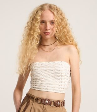 Blusa Cropped Sem Alças com Aplicação de Miçangas Off White