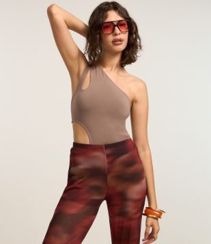 Body em Microfibra com Recortes Vazados Marrom