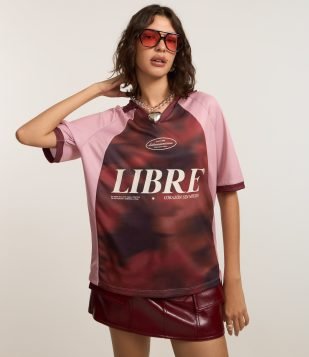 Camiseta em Microfibra Esportiva com Lettering Libre Rosa