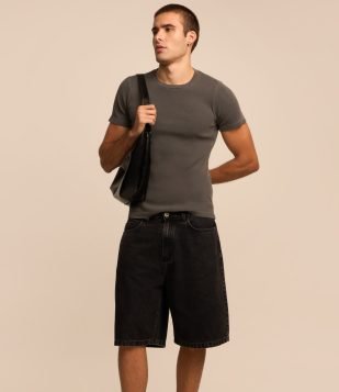 Bermuda Baggy Vintage em Jeans Preto