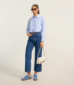 Calça Cropped Reta Jeans com Lavagem Clássica Médio