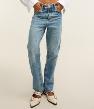 Calça Reta Elastizada em Jeans Marmorizado com Bolsos Azul