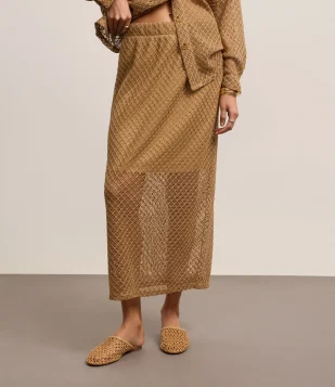 Saia Reta Midi com Efeito Crochê e Forro Caramelo