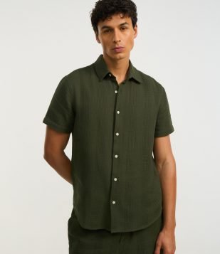 Camisa Regular em Algodão com Textura Quadriculada Vertical Verde