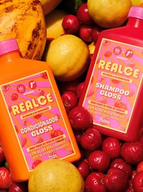 Renner e Lola lançam cosméticos exclusivos em colaboração