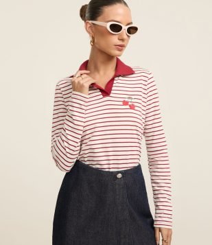 Blusa Listrada em Algodão com Gola Polo e Bordado Cereja Bicolor