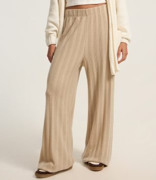 Calça Reta Canelada Felpada e Quentinha com Listras Bege