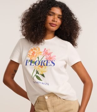 Camiseta T-Shirt em Algodão com Estampa Floral e Lettering Flores da Natureza Branco